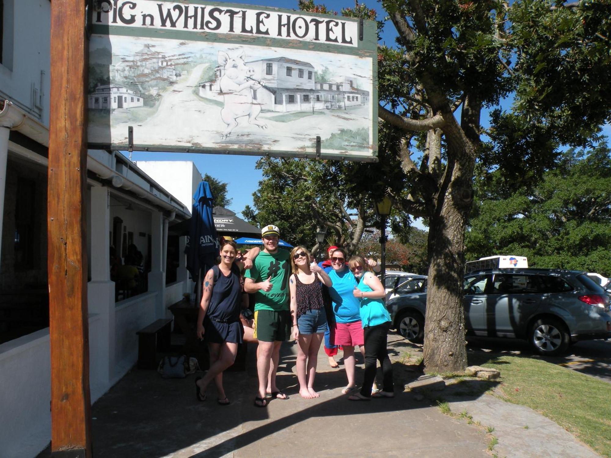 The Historic Pig And Whistle Inn Bathurst Buitenkant foto